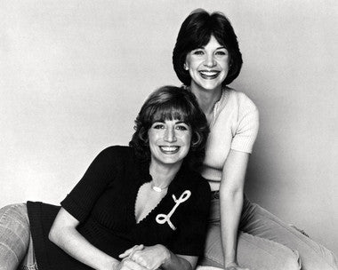 Front cover image of Laverne & Shirley DVD box set with Penny Marshall and Cindy Williams prominently featured.