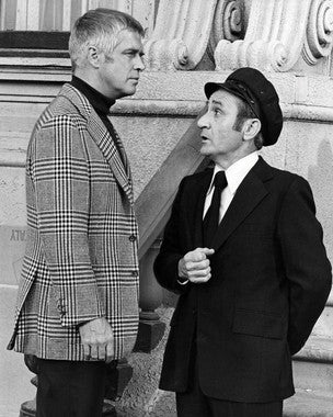 Cover of Banacek complete series box set featuring George Peppard in a detective pose.