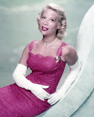 Vintage Dinah Shore vinyl record on a turntable, showcasing classic jazz album art