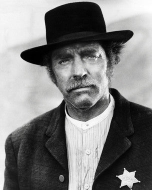 DVD cover of Valdez Is Coming with Burt Lancaster in a dramatic pose.