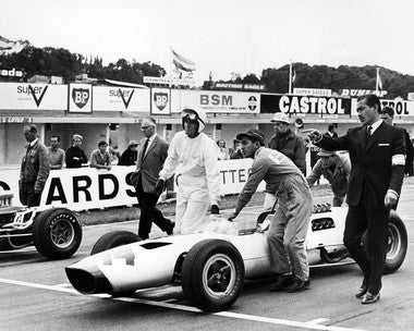 Front cover of Grand Prix Blu-ray with James Garner image